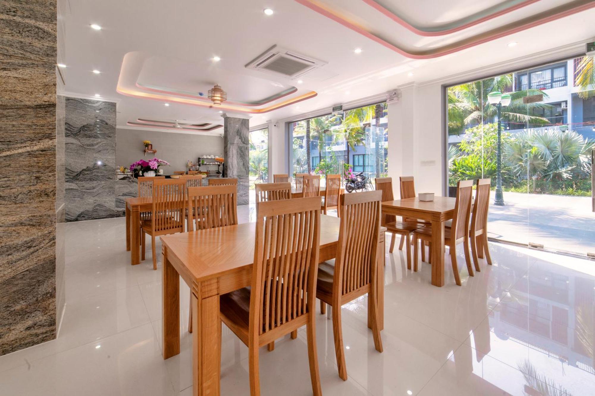 Hana Hotel Sonasea Night Market Phu Quoc Exterior foto